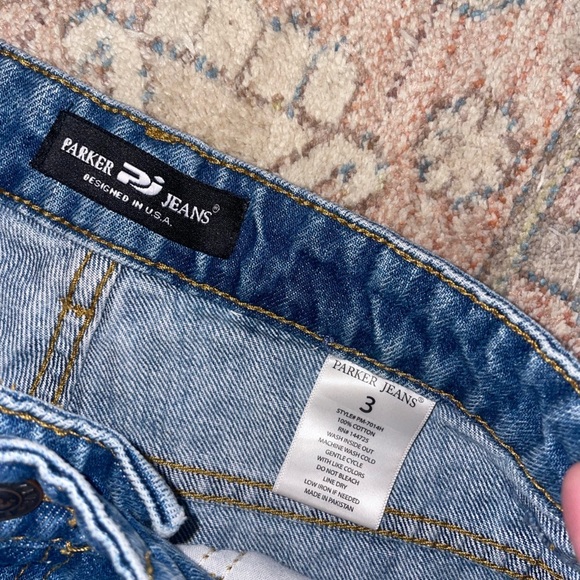 Distressed Parker Jeans - Picture 3 of 5